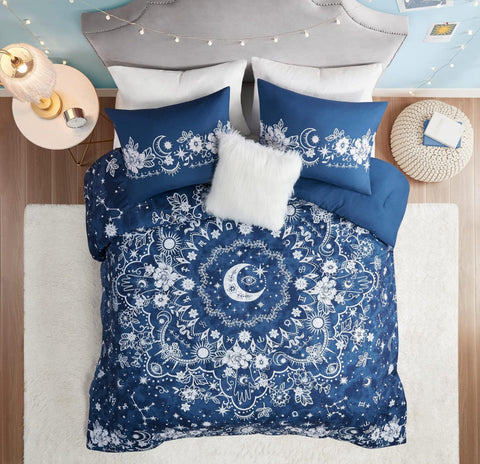 Intelligent Design Stella Cozy Duvet Cover Set Cosmic, Moon and Sun Celestial Print with Solid Reverse All Season Bedding - Twin/Twin XL